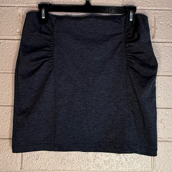 Women's Gray Mini Skirt - Picture 1 of 6